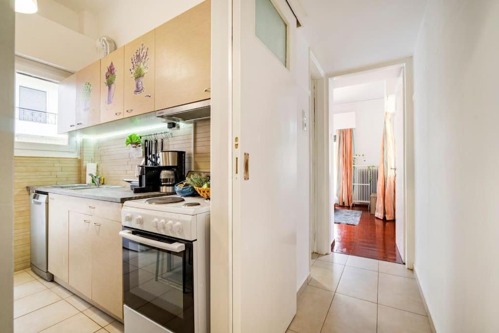 Athens Paradise Cozy 53 Sqm Apartament Near To Metro Екстериор снимка